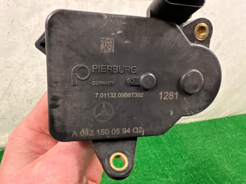 Сервопривод впускного коллектора Mercedes-Benz GLE 166 OM642