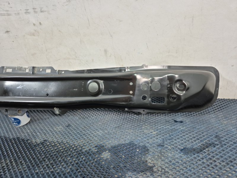 Усилитель бампера передний Arkana 1