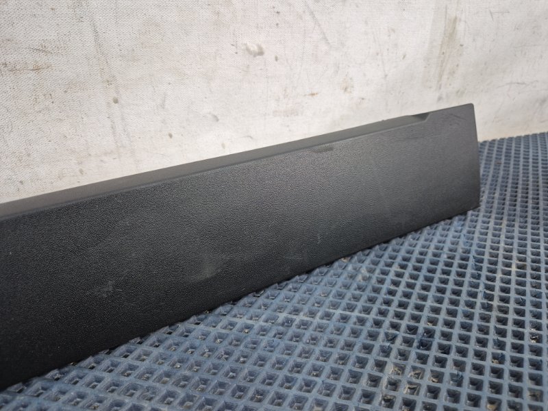 Накладка двери задняя левая Jolion 1