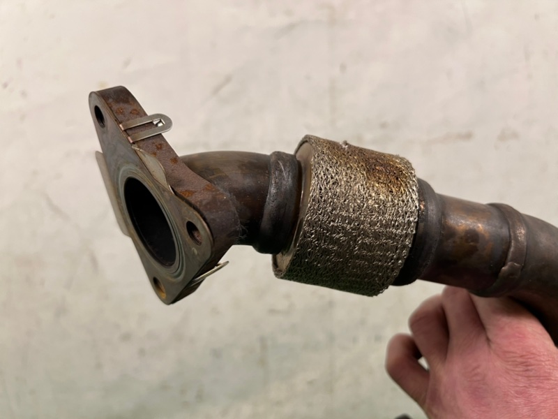 Выпускной коллектор левый GLE 166 OM642