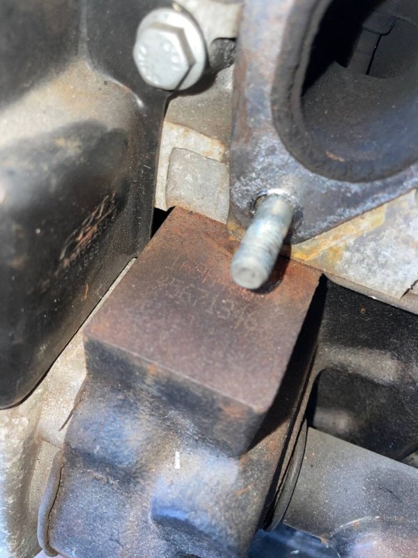 Двигатель 500 312 169A4.000 Двигатель 500 312 169A4.000