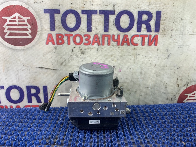 Блок abs NISSAN SERENA HFC27 HR12-EM57