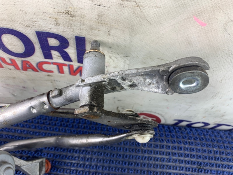 Трапеция дворников NOAH 2014.08 ZWR80G 2ZR-FXE