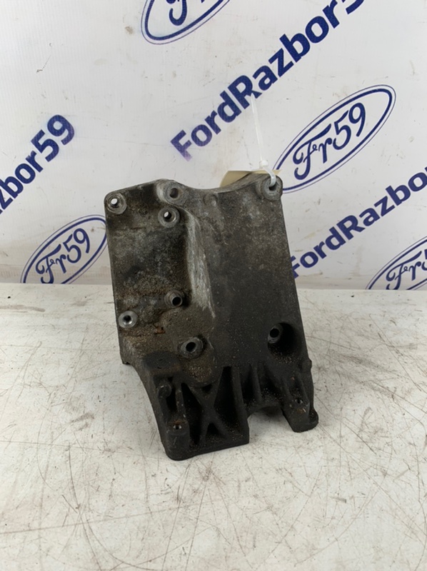 Кронштейн компрессора кондиционера Ford Focus 2 2005-2011 CB4 1.6 (HWDA) 1715451 Б/У