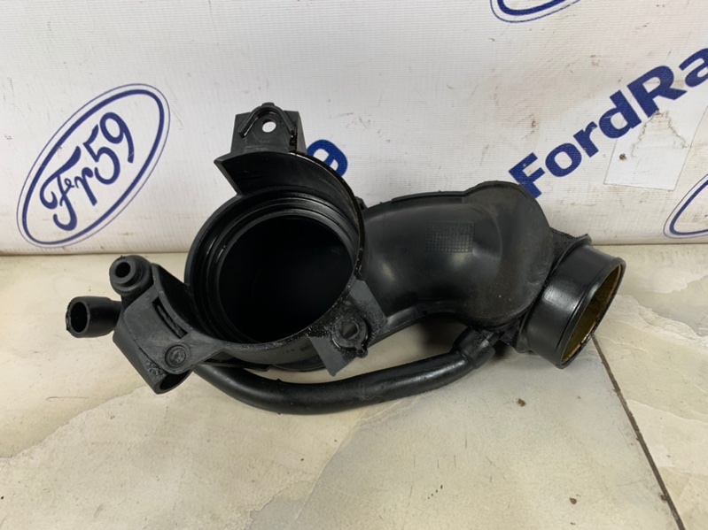 Запчасть патрубок воздушного фильтра Mercedes-Benz C-Class 2002 W203 1.8 (M271) A2710900629 Б/У Патрубок воздушного фильтра Mercedes-Benz C-Class 2002 W203 1.8 (M271) A2710900629 Б/У