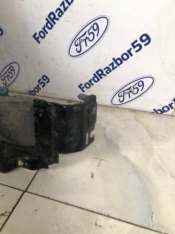 Крыло переднее правое Discovery 2004-2009 LR3 Крыло переднее правое Discovery 2004-2009 LR3