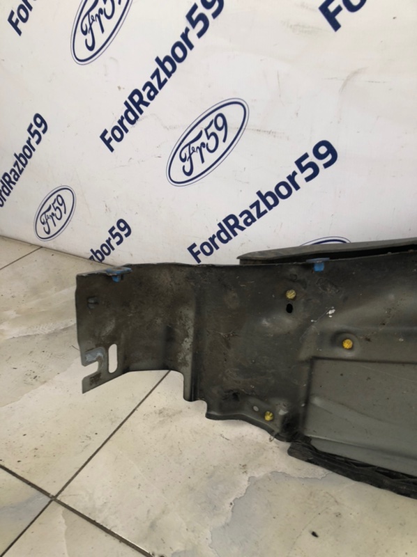 Крыло переднее правое Discovery 2004-2009 LR3 Крыло переднее правое Discovery 2004-2009 LR3