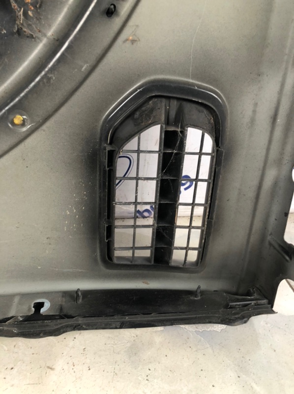 Крыло переднее правое Discovery 2004-2009 LR3 Крыло переднее правое Discovery 2004-2009 LR3