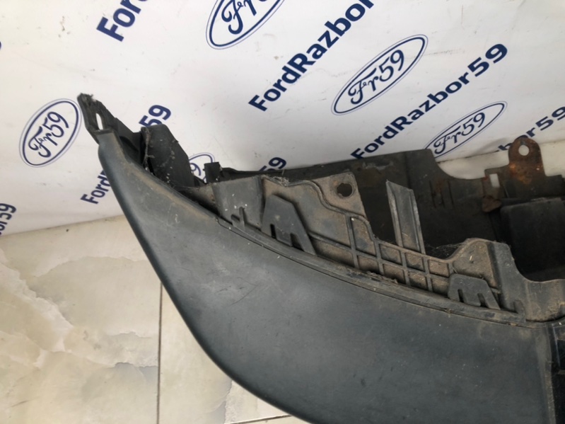 Бампер передний Discovery 2004-2009 LR3