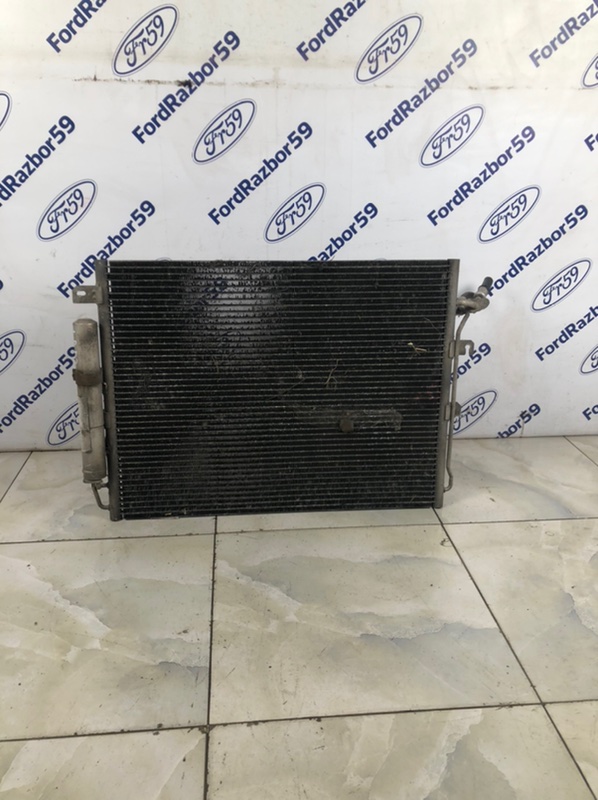 Радиатор кондиционера Land Rover Discovery 2004-2009 LR3 контрактная