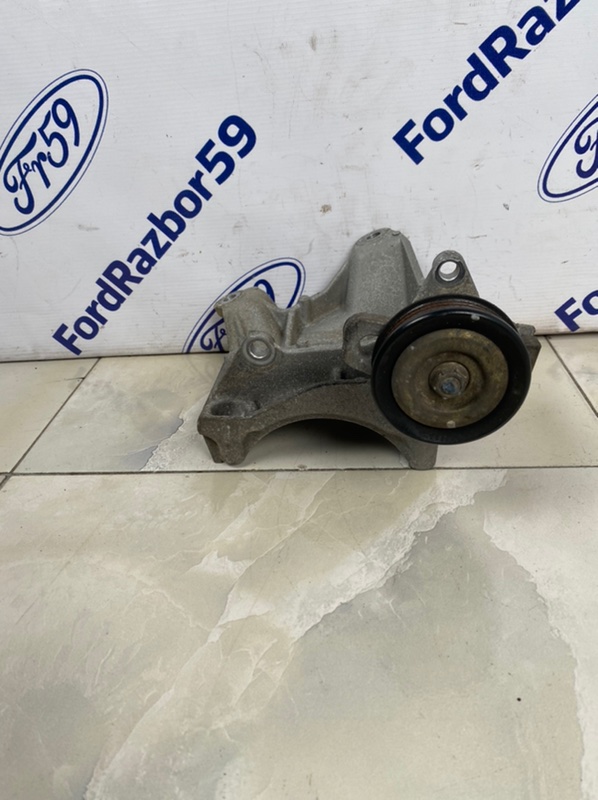 Кронштейн компрессора кондиционера Lexus IS200 1999 GXE10 2.0 (1G-FE) контрактная
