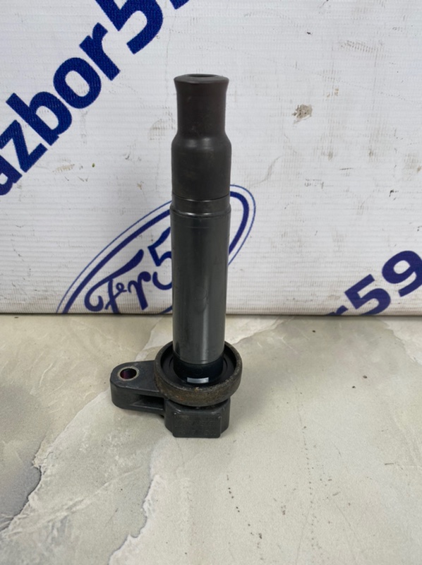 Катушка зажигания Lexus IS200 GXE10 2.0 (1G-FE) Катушка зажигания Lexus IS200 GXE10 2.0 (1G-FE)