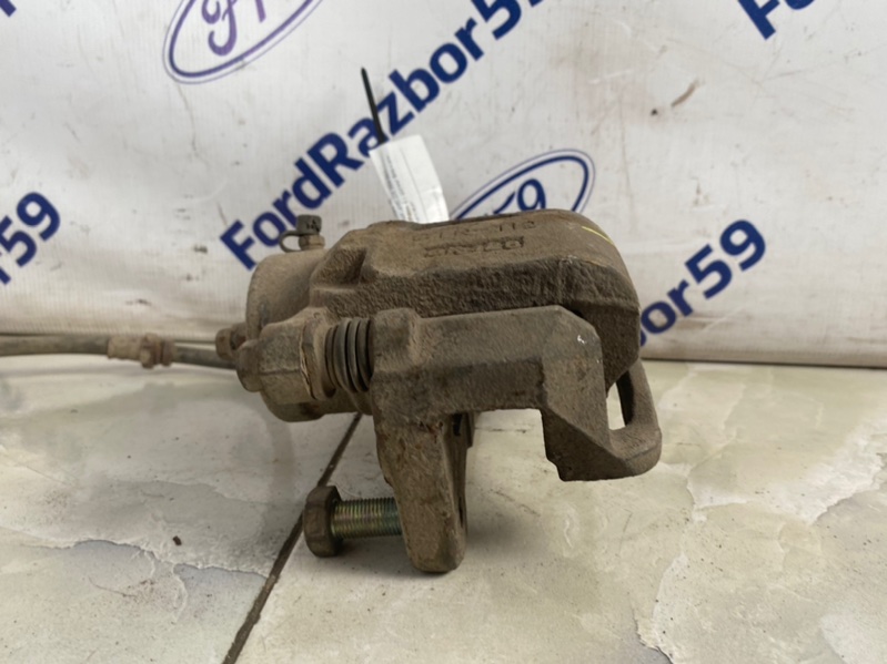 Суппорт передний левый Lacetti 2004-2013 J200 Суппорт передний левый Lacetti 2004-2013 J200