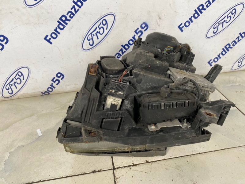 Фара передняя правая Range Rover 2002-2005 L322