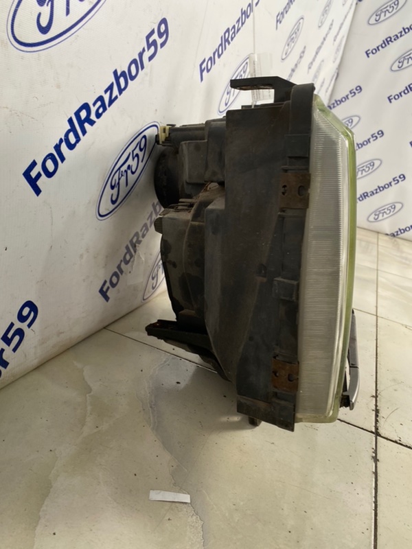 Фара передняя левая Range Rover 2002-2005 L322