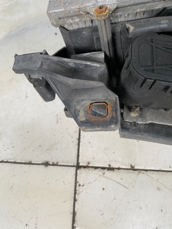 Фара передняя левая Range Rover 2002-2005 L322