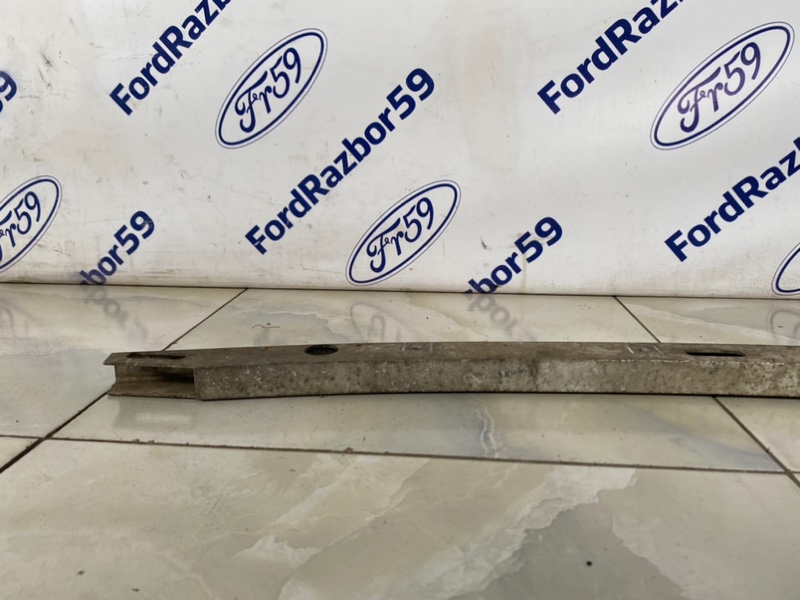 Усилитель бампера Range Rover 2002-2005 L322