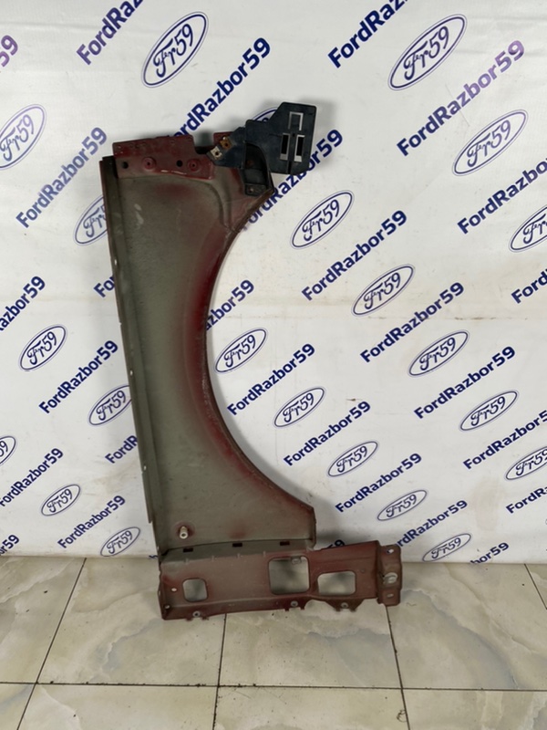 Крыло переднее левое Range Rover 2002-2005 L322