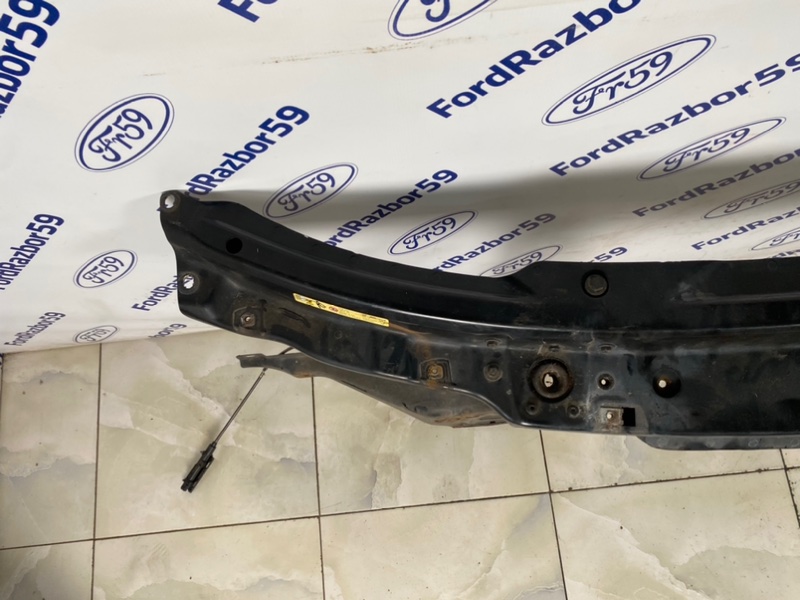 Панель передняя (телевизор) Range Rover 2002-2005 L322