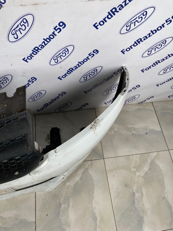 Бампер передний Sandero 2014 B52