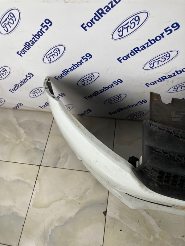 Бампер передний Sandero 2014 B52