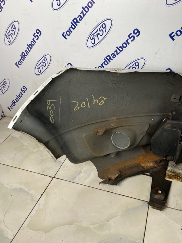 Бампер передний Sandero 2014 B52