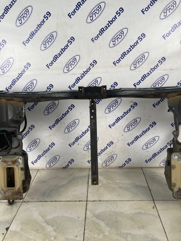 Панель передняя (телевизор) Chevrolet Captiva C100 Панель передняя (телевизор) Chevrolet Captiva C100