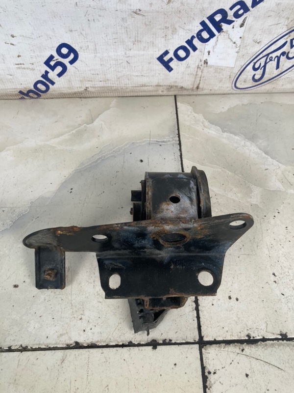 Запчасть подушка двигателя Toyota RAV4 2002 A20 2.0 (1AZ-FE) контрактная Подушка двигателя Toyota RAV4 2002 A20 2.0 (1AZ-FE) контрактная