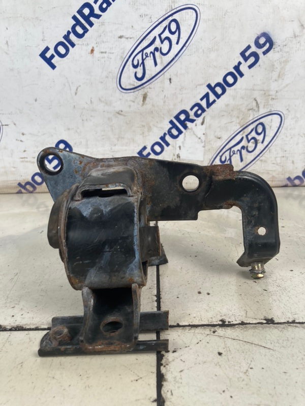Подушка двигателя Toyota RAV4 A20 2.0 (1AZ-FE) Подушка двигателя Toyota RAV4 A20 2.0 (1AZ-FE)