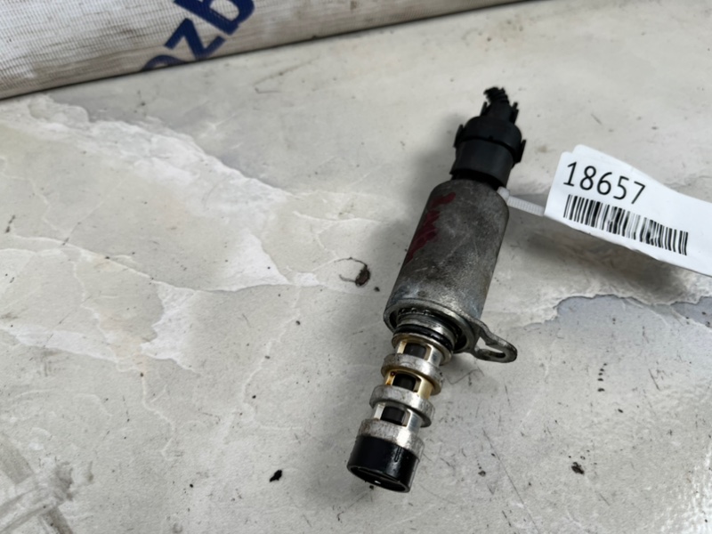 Клапан vvt-i Opel Astra H 1.8 (Z18XER) Клапан vvt-i Opel Astra H 1.8 (Z18XER)