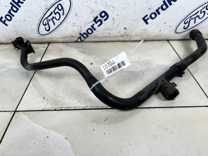 Патрубок системы охлаждения Opel Corsa D 1.4 (A14XER)