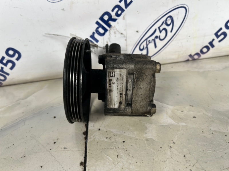 Насос ГУР Nissan Primera P12 1.8 (QG18DE)