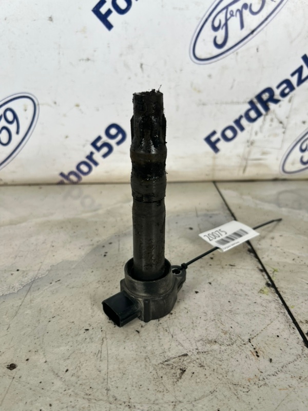 Катушка зажигания Mitsubishi Outlander 2005 CU5W 2.4 (4G69) MR994643 контрактная