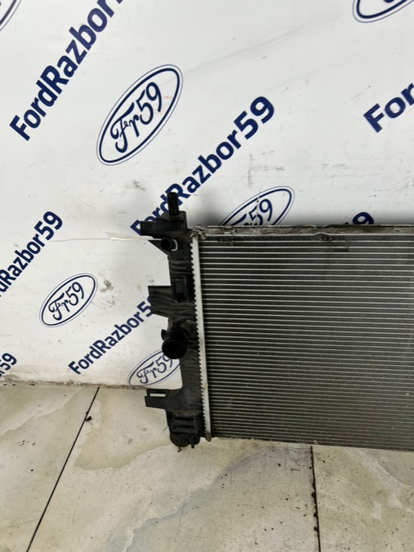 Радиатор ДВС Focus 3 2011 CB8