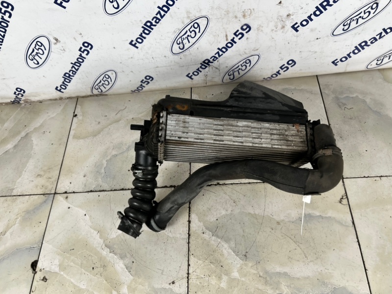 Интеркулер Focus 3 2011 CB8 Интеркулер Focus 3 2011 CB8