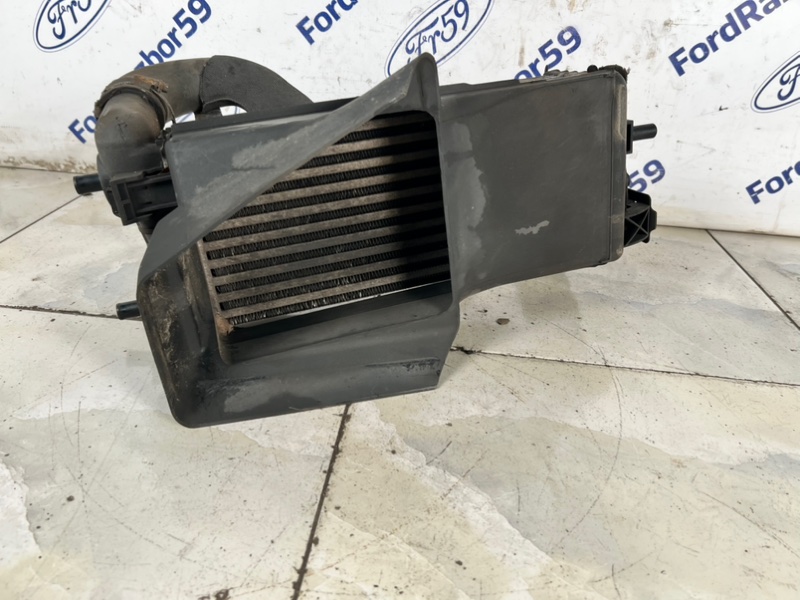 Интеркулер Focus 3 2011 CB8 Интеркулер Focus 3 2011 CB8