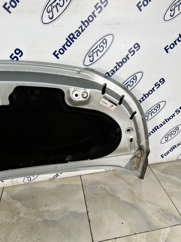 Капот C3 Picasso 2009 SH