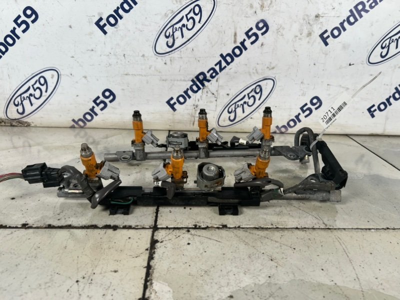 Рампа топливная Infiniti FX37 S51 3.7 (VQ37VHR)