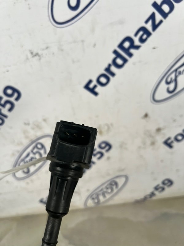 Катушка зажигания FX37 2010 S51 3.7 (VQ37VHR) Катушка зажигания FX37 2010 S51 3.7 (VQ37VHR)