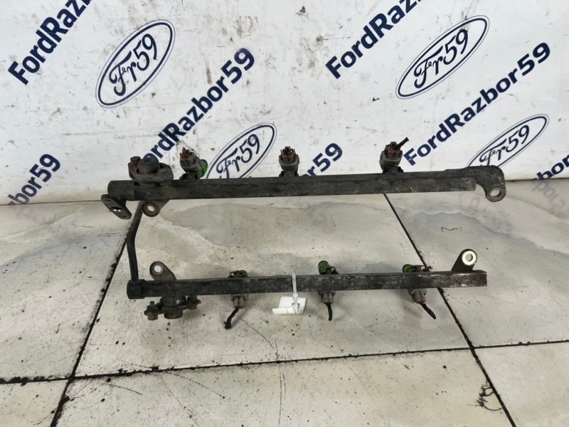 Рампа топливная FX35 2008 S51 3.5 (VQ35HR) Рампа топливная FX35 2008 S51 3.5 (VQ35HR)