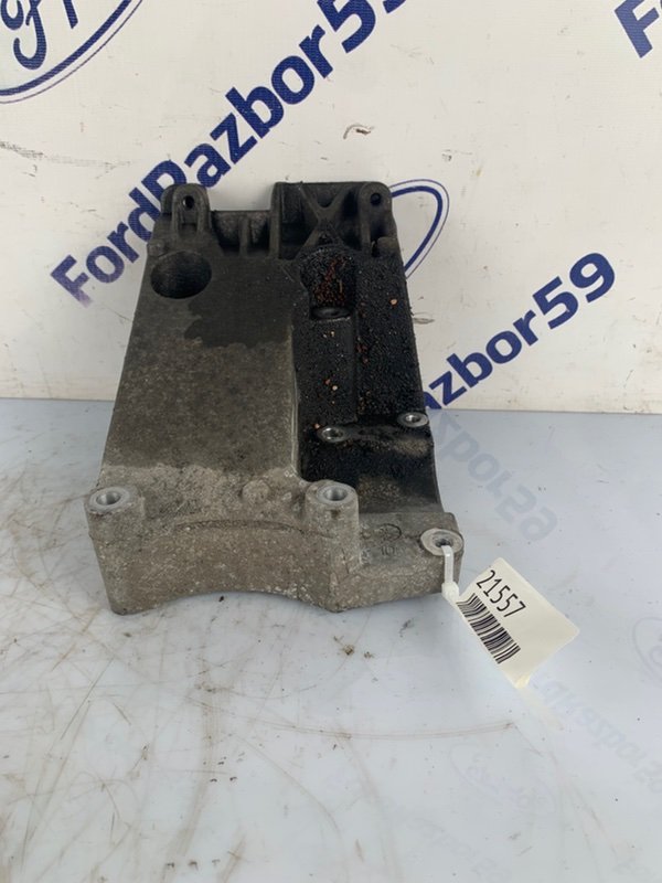 Запчасть кронштейн компрессора кондиционера Ford Focus 2 2009 CB4 1.6 (SHDA) 1715451 контрактная Кронштейн компрессора кондиционера Ford Focus 2 2009 CB4 1.6 (SHDA) 1715451 контрактная