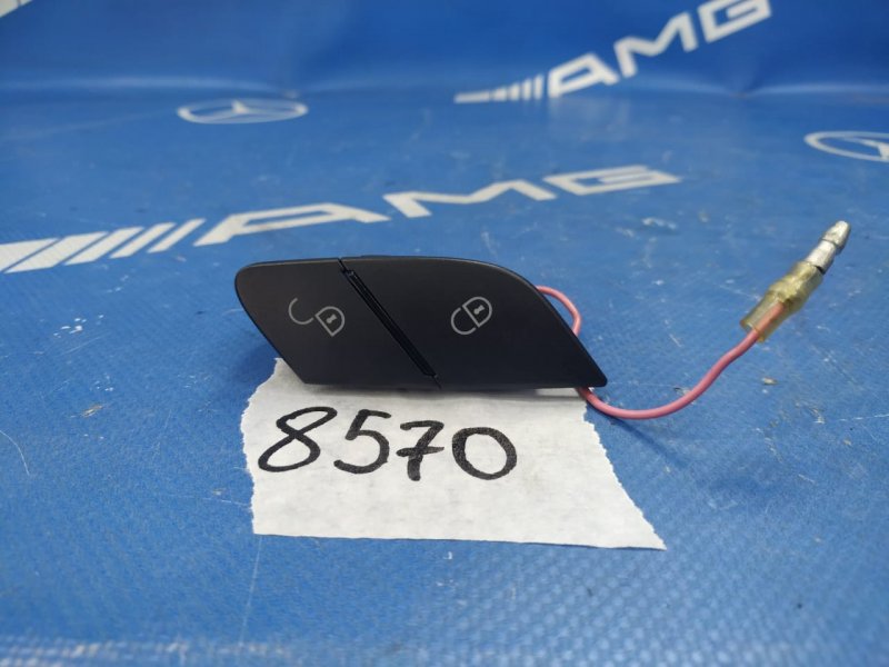 Кнопка центрального замка Mercedes-benz ML 500 2006 W164 113.964 А2518200910 контрактная
