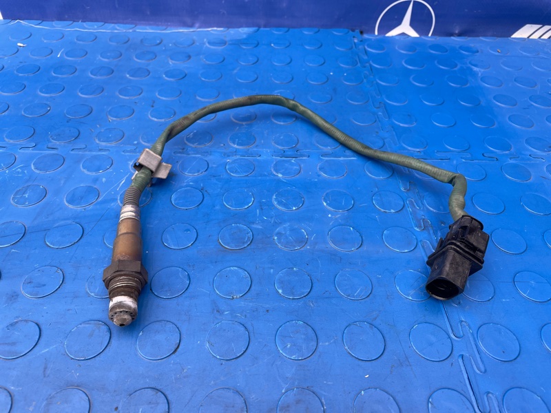 Датчик кислородный передний левый Mercedes-benz E300 2010 W212 272.952 A0035427018 контрактная