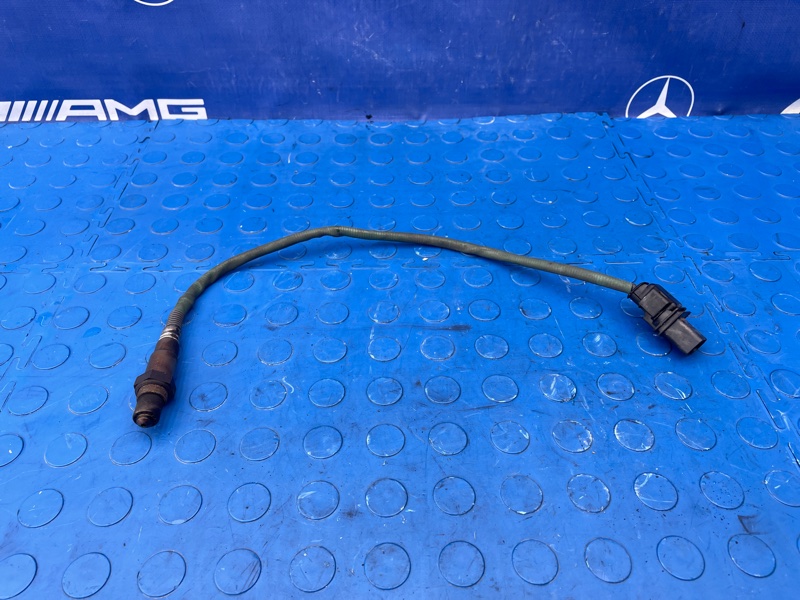 Датчик кислородный передний левый Mercedes-benz E 500 2011 w207 273.966 A0035427018 контрактная