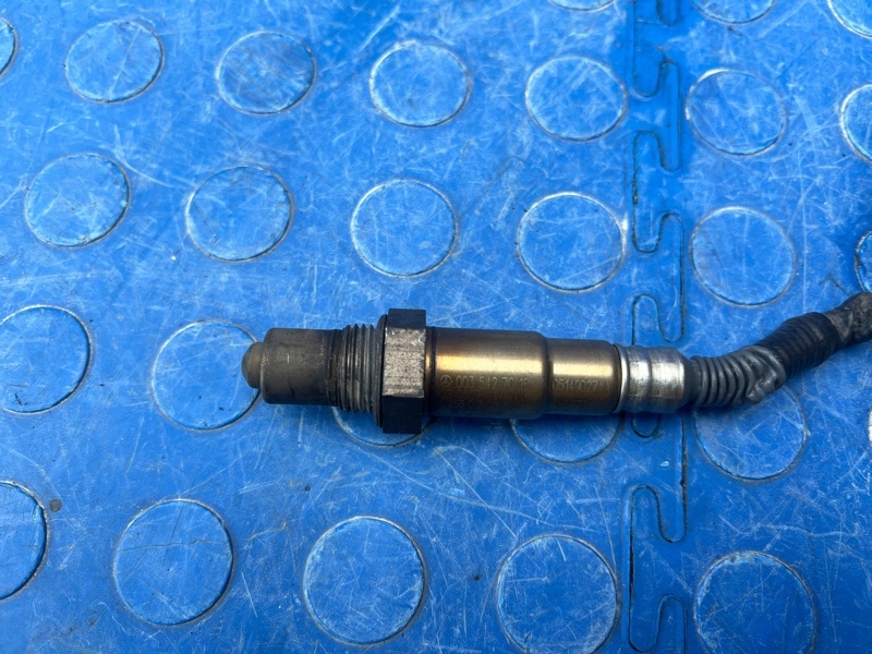 Датчик кислородный передний Mercedes-benz S500 W221 273.961