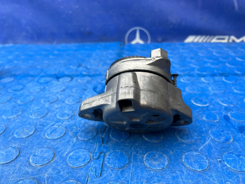 Натяжитель приводного ремня Mercedes-benz E300 W211 272.943