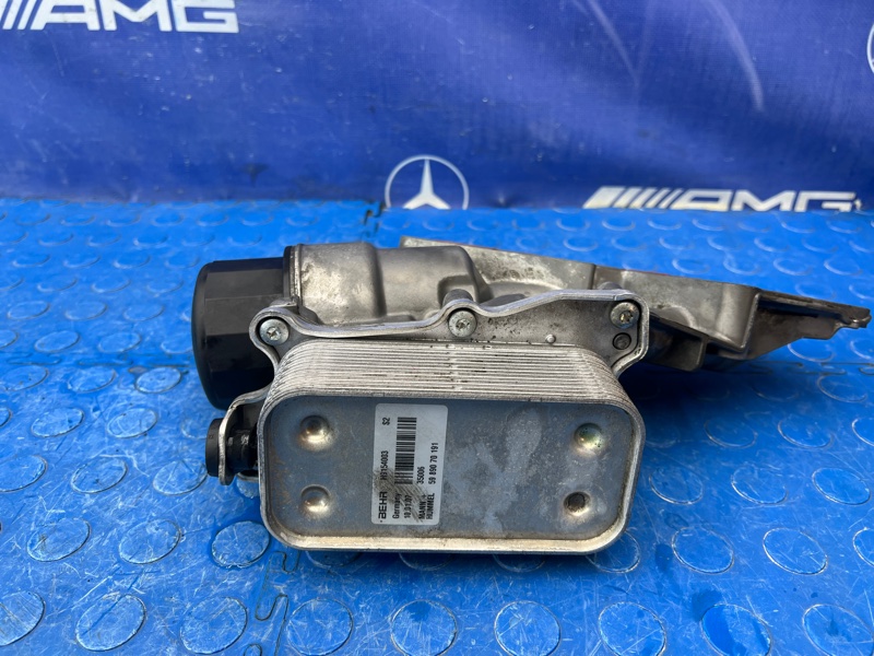 Корпус маслянного фильтра E300 2007 W211 272.943 Корпус маслянного фильтра E300 2007 W211 272.943