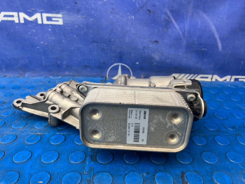 Корпус маслянного фильтра slk350 2006 W171 272.963