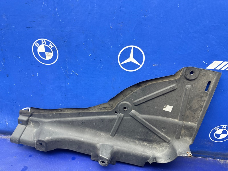 Защита днища левая Mercedes-benz ML 500 2006 W164 113.964 A1646102108 контрактная