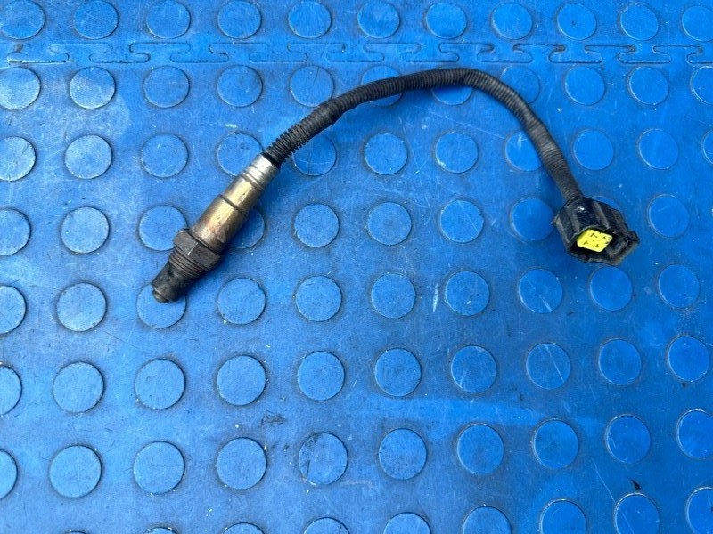 Запчасть датчик кислородный передний Mercedes-benz E 500 2011 w207 273.966 A0035427018 контрактная Датчик кислородный передний Mercedes-benz E 500 2011 w207 273.966 A0035427018 контрактная